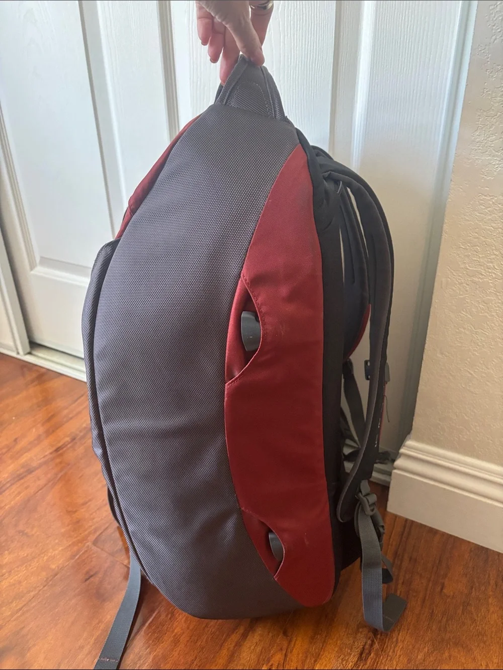 Osprey Porter 46 Bag Red Travel Packback